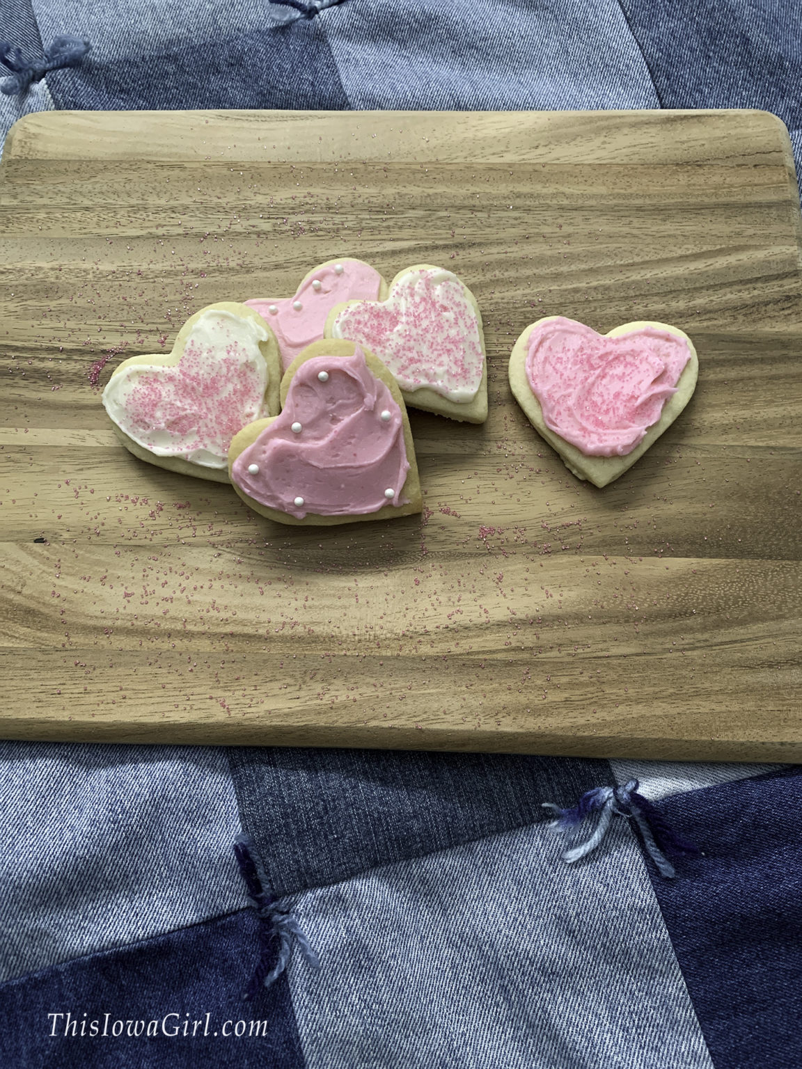 thisiowagirl - Sugar Cookie Hearts with Buttercream Frosting